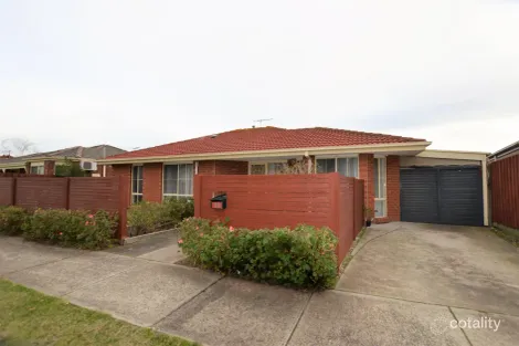 Property photo of 93 Oberon Drive Carrum Downs VIC 3201