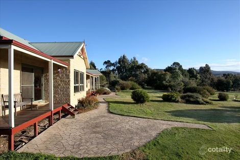 Property photo of 65 Gyro Close Riddells Creek VIC 3431