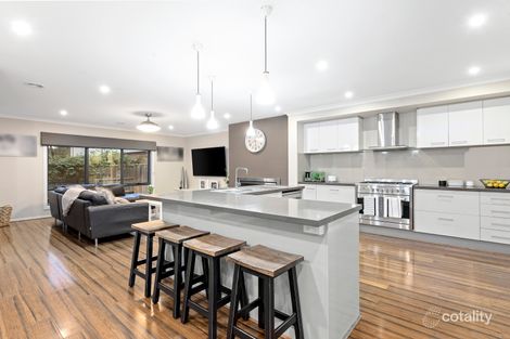 Property photo of 35 Snapshot Drive Coburg North VIC 3058