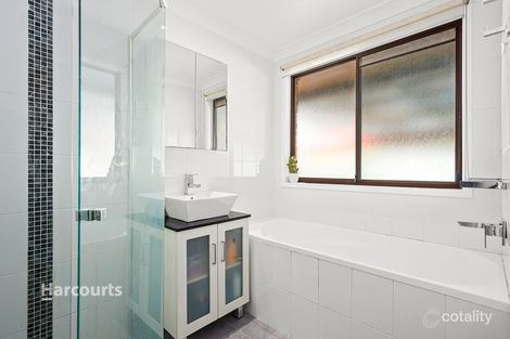 Property photo of 17 Melaleuca Avenue Avondale NSW 2530
