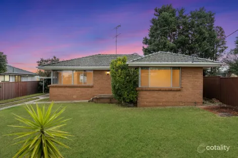 2 Warilda Ave, Engadine, NSW 2233