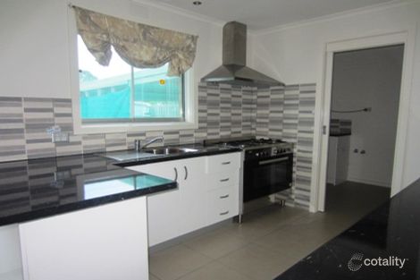 Property photo of 11 Hayman Avenue Seaford VIC 3198