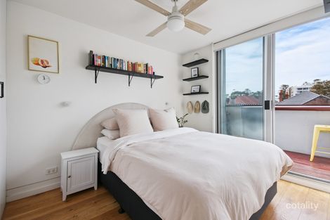 Property photo of 16/11-13 Pittwater Road Manly NSW 2095