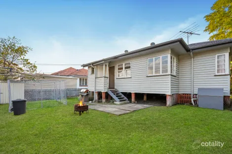 Property photo of 135 Blackstone Road Silkstone QLD 4304