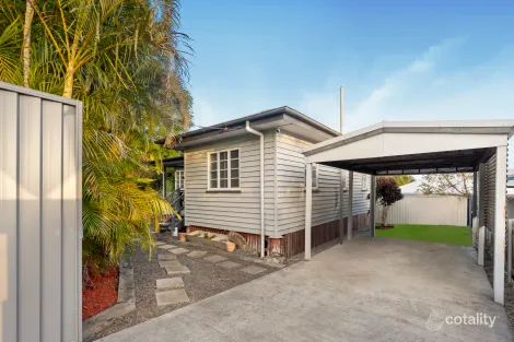 Property photo of 135 Blackstone Road Silkstone QLD 4304
