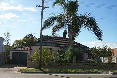 208 South St, White Gum Valley, WA 6162