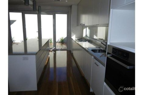 Property photo of 2/19 Bertram Street Elsternwick VIC 3185