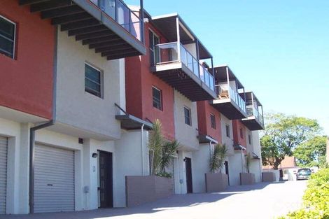 Property photo of 8/28 York Street Point Frederick NSW 2250