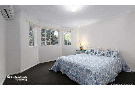 Property photo of 4/25 Norman Street Taringa QLD 4068