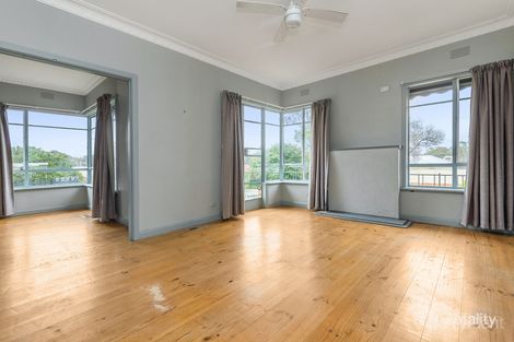 Property photo of 17 Alexander Street Kangaroo Flat VIC 3555