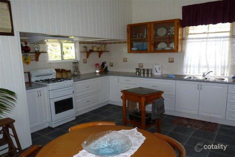 Property photo of 2 George Street Torbanlea QLD 4662