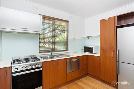 Property photo of 10/19 Tiuna Grove Elwood VIC 3184