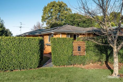 Property photo of 16 Talinga Street Mount Lofty QLD 4350