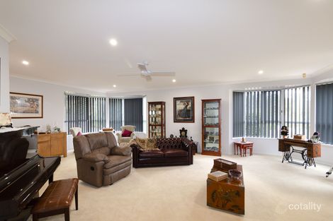 Property photo of 5 Neisler Court Kawungan QLD 4655