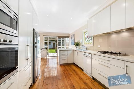 Property photo of 64 St Leonards Road Ascot Vale VIC 3032