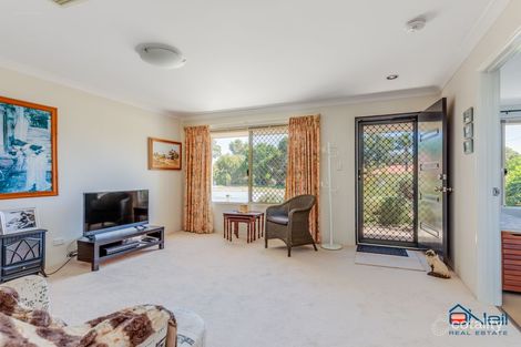 Property photo of 39A Redtingle Road Camillo WA 6111