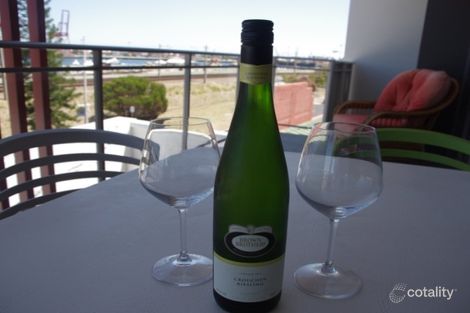 Property photo of 27/57 Beach Street Fremantle WA 6160