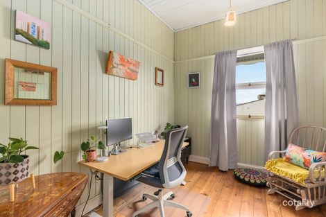 Property photo of 53 Lusitania Street Newtown QLD 4305