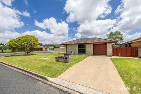 4 Jacaranda Ct, Mount Gambier, SA 5290