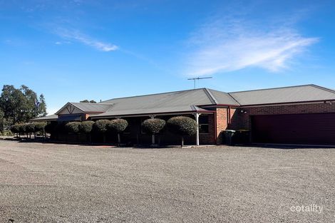 Property photo of 65 West Gateway Lara VIC 3212
