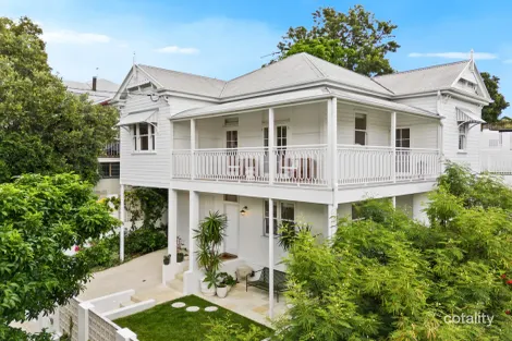 Property photo of 42 Blakeney Street Highgate Hill QLD 4101