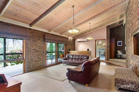 Property photo of 7 Ozone Avenue Emerald VIC 3782