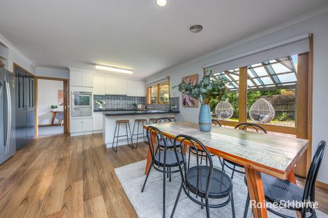 Property photo of 11 Fisher Court Sunbury VIC 3429