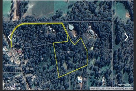 63 Lyons Rd, Waroona, WA 6215