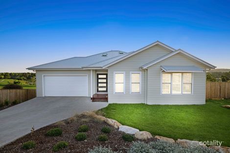 13 Sir James Fairfax Cct, Bowral, NSW 2576