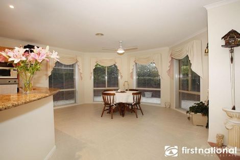 Property photo of 8 Biralee Court Berwick VIC 3806