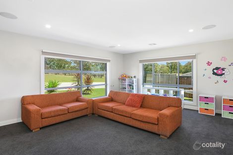Property photo of 60 Wighton Terrace Casey ACT 2913