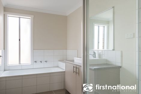 Property photo of 5/5 Spencer Place Pakenham VIC 3810