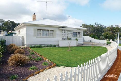 11 Kokoda Ave, Warracknabeal, VIC 3393