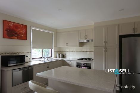 Property photo of 17 Buttercup Street Macquarie Fields NSW 2564