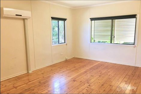 Property photo of 33 Samford Road Leichhardt QLD 4305