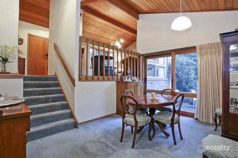 Property photo of 19 Shoubra Drive Highton VIC 3216