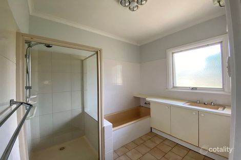 Property photo of 2 Oak Dene Court Kyabram VIC 3620