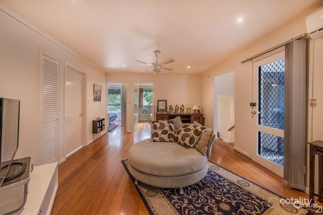 Property photo of 99 Stephensons Road Mount Waverley VIC 3149