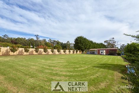 Property photo of 17 Hague Court Drouin VIC 3818