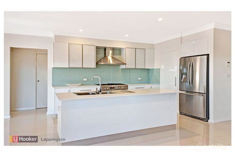 Property photo of 25 Danvers Road Spring Farm NSW 2570