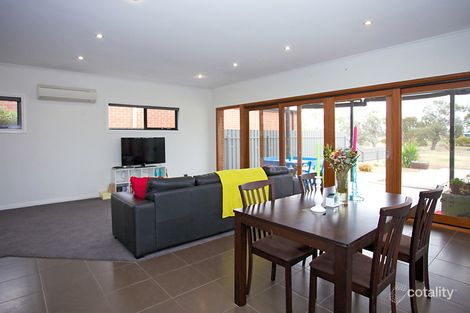 Property photo of 1/30 Mardon Drive Horsham VIC 3400