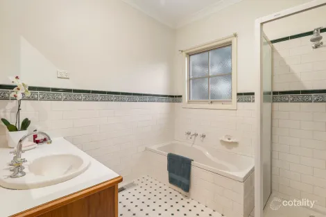 Property photo of 54 Leane Drive Eltham VIC 3095