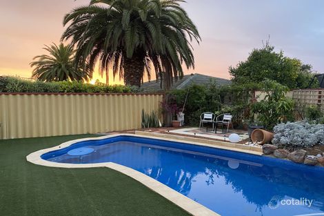 19 Port Royal Dr, Safety Bay, WA 6169