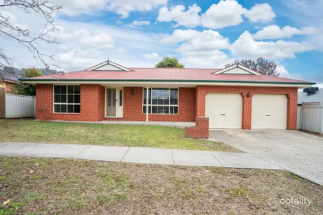 3 Oakmont Cct, West Wodonga, VIC 3690