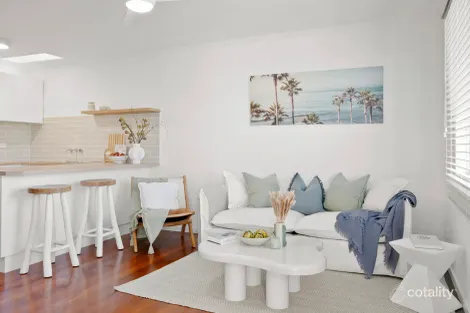 Property photo of 4/16 Lanham Street Coolangatta QLD 4225