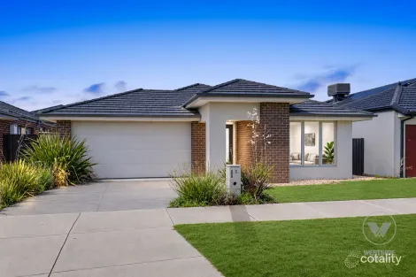 5 SPINOSA ST, MAMBOURIN, VIC 3024