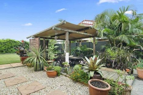 Property photo of 22 First Avenue Palm Beach QLD 4221