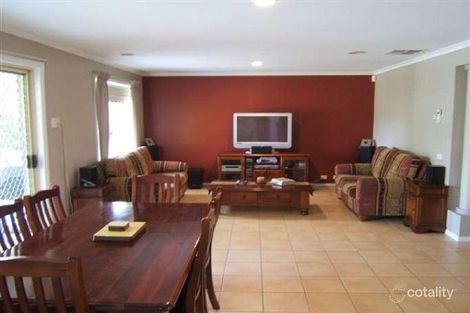 Property photo of 14 Sanctuary Place Aspendale Gardens VIC 3195