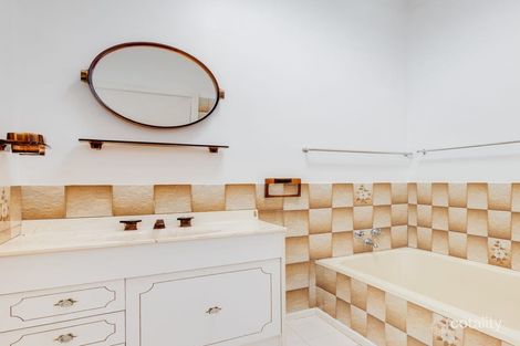 Property photo of 18 Edinburgh Road Edenhope VIC 3318