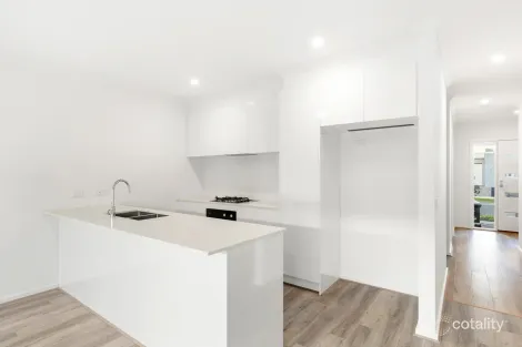 Property photo of 10 Cordata Road Point Cook VIC 3030